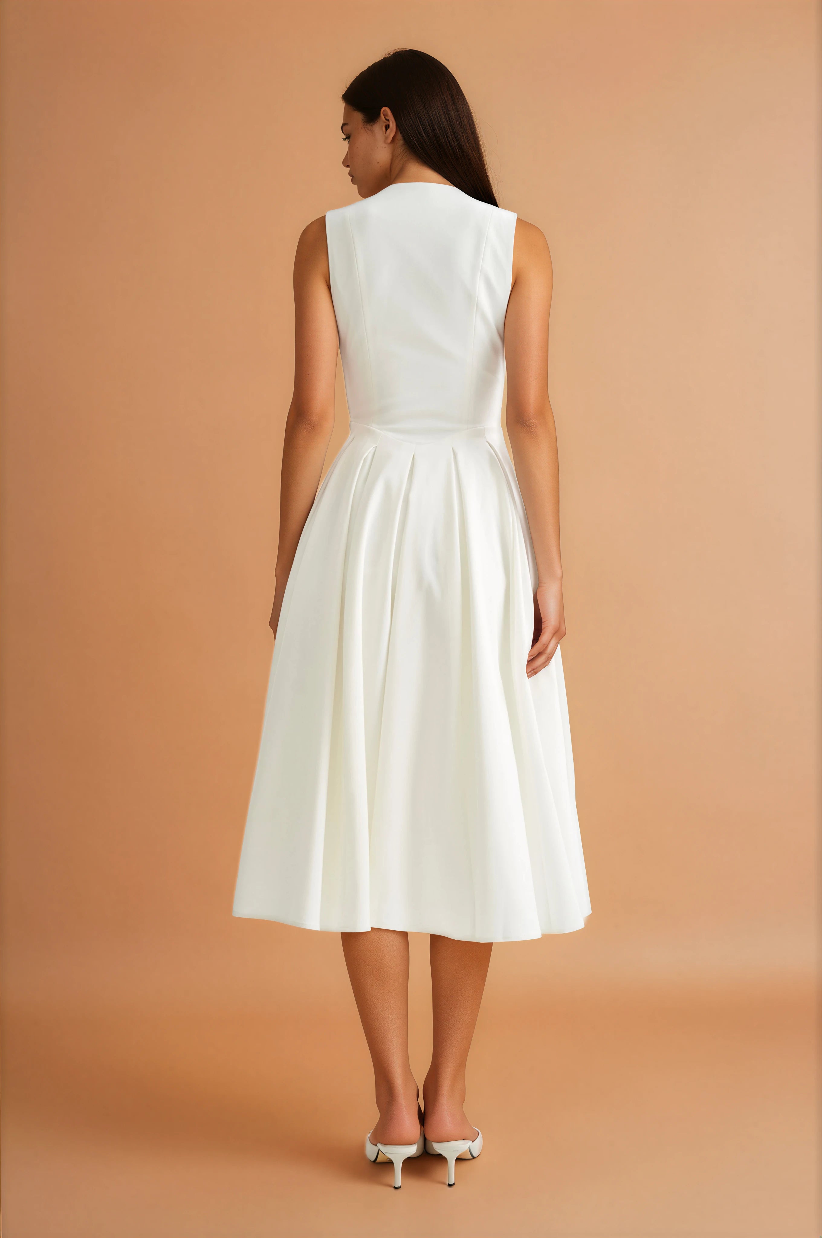 Weißes ärmelloses Baumwoll-Midikleid – Elegantes Sommerkleid Damen – Lässiges Freizeitkleid figurbetonend