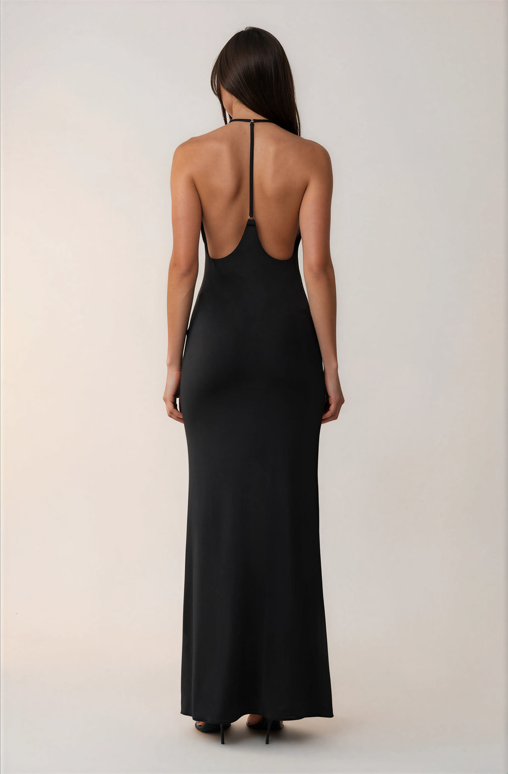 Schwarzes Slinky Maxikleid tiefem V-Ausschnitt – Elegantes Abendkleid lang Damen – Figurbetontes Partykleid