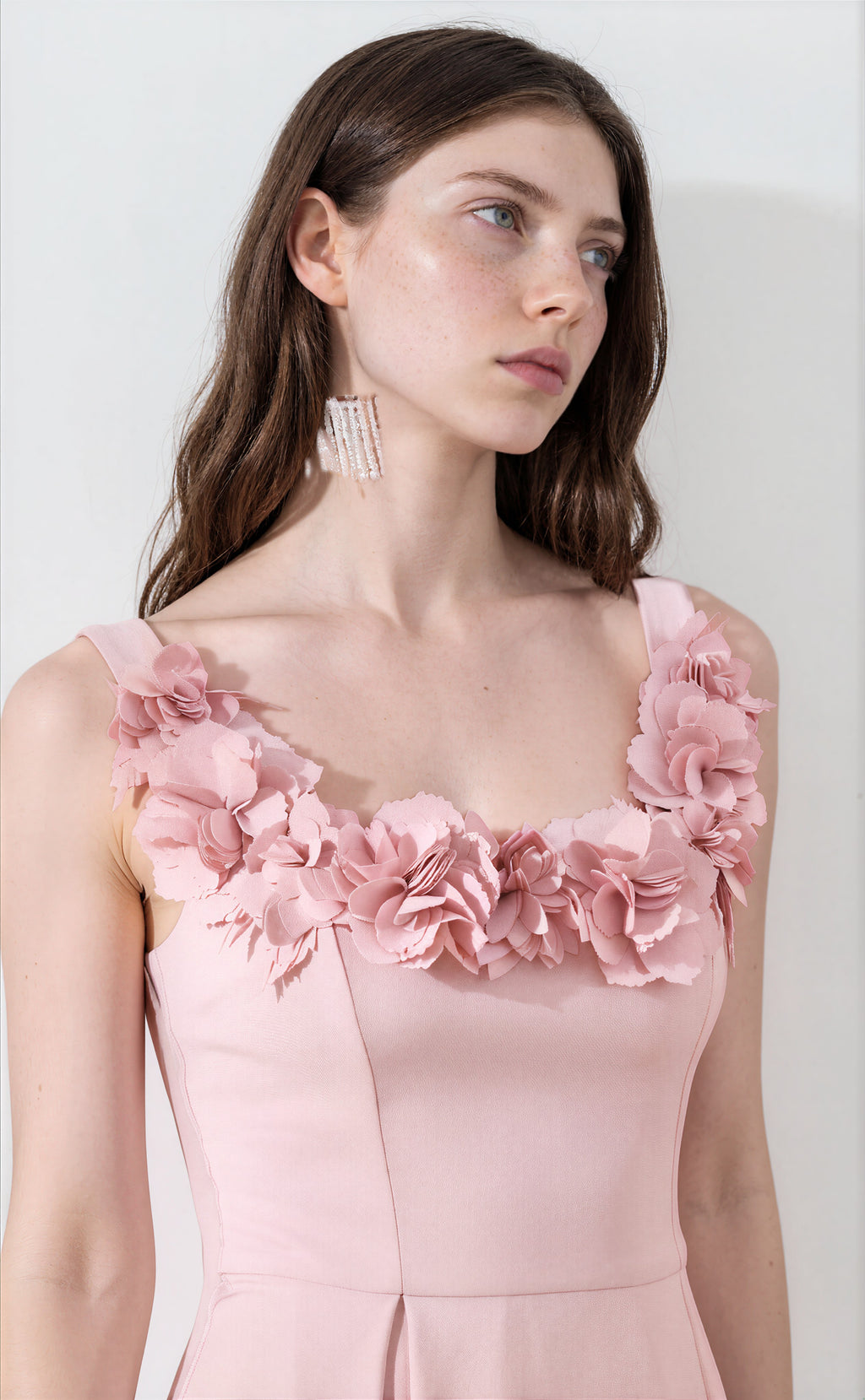 Damen Midikleid Rosa – Korsagen-Detail & Scoop-Ausschnitt, elegantes rosafarbenes Sommerkleid