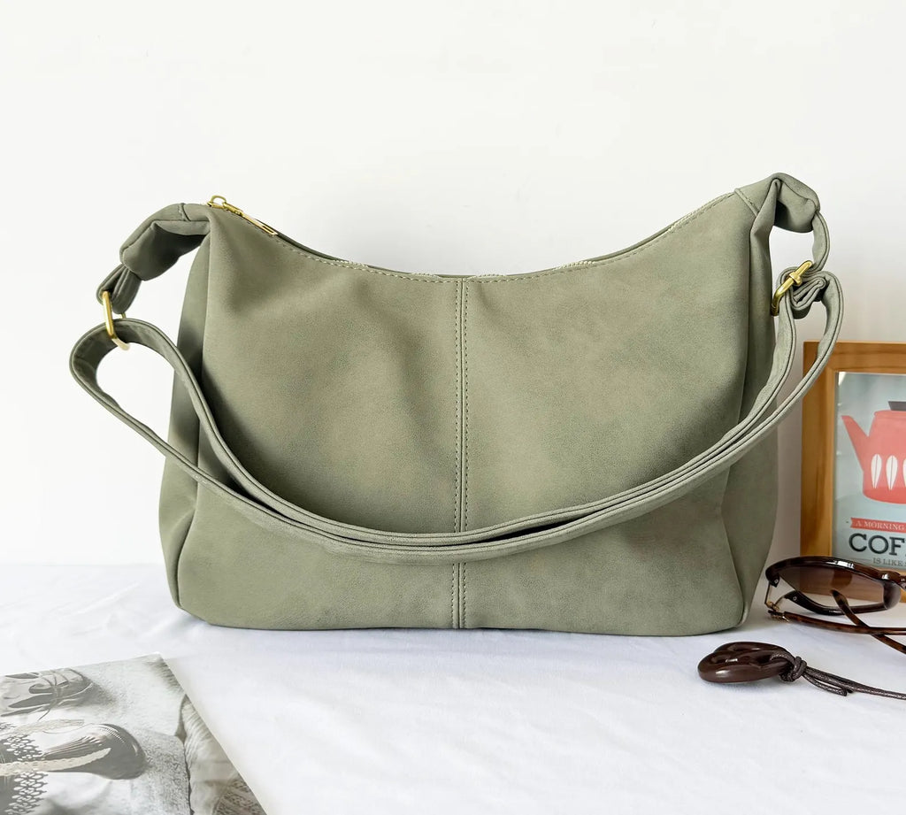 Lorelai - Urban Nature – Wildledertasche in Mintgrün für den Alltag
