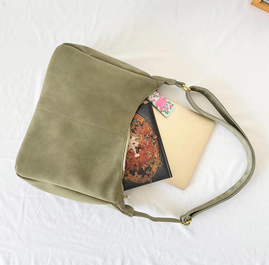 Lorelai - Urban Nature – Wildledertasche in Mintgrün für den Alltag